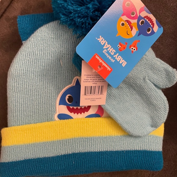 Nickelodeon Accessories Nwt Nickelodeon Pinkfong Baby Shark Hat